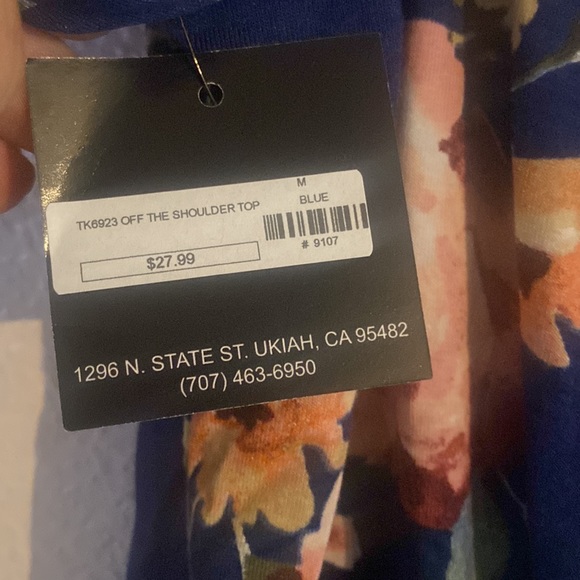 Top - Picture 5 of 6